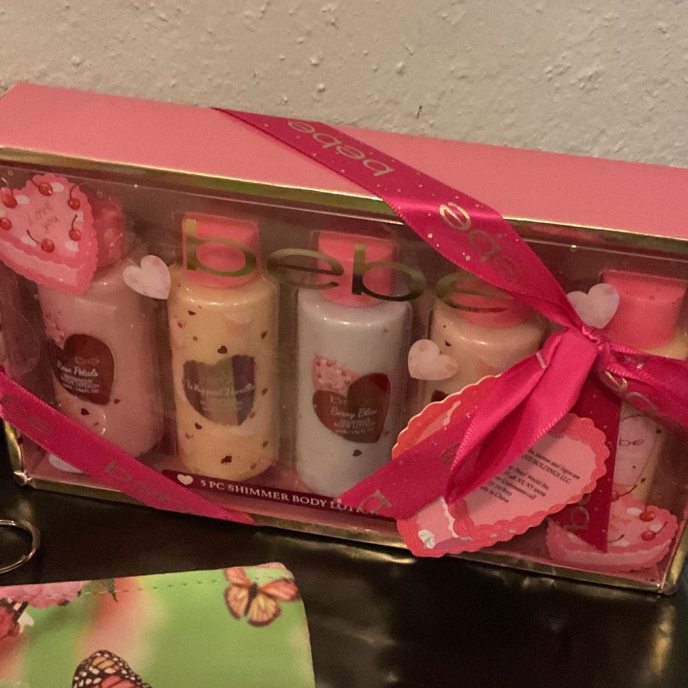 Beauty Bundle - Picture 7 of 8
